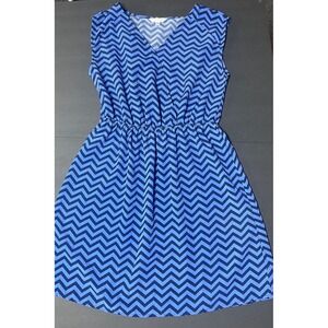 Dress size‎ medium